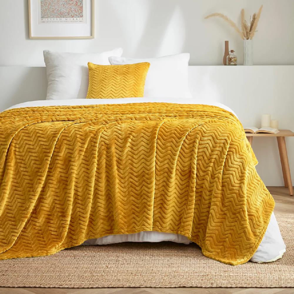eminza Plaid doux flanelle (220 x 240 cm) Zag Jaune moutarde