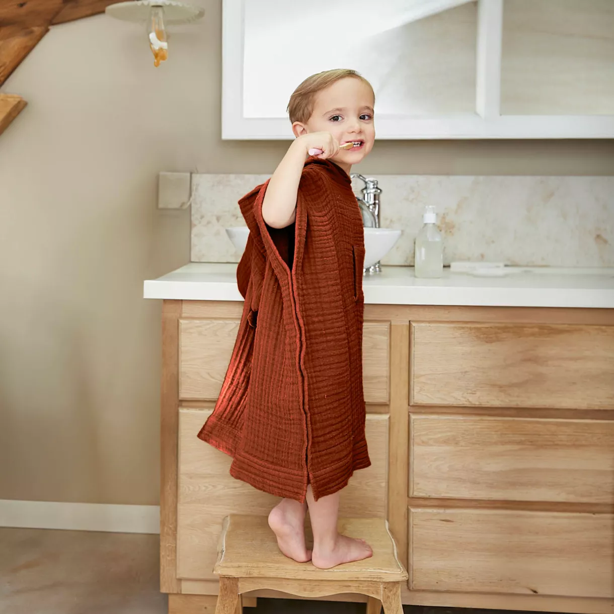 eminza Poncho de bain enfant gaze de coton 2/5 ans Gaïa Terracotta