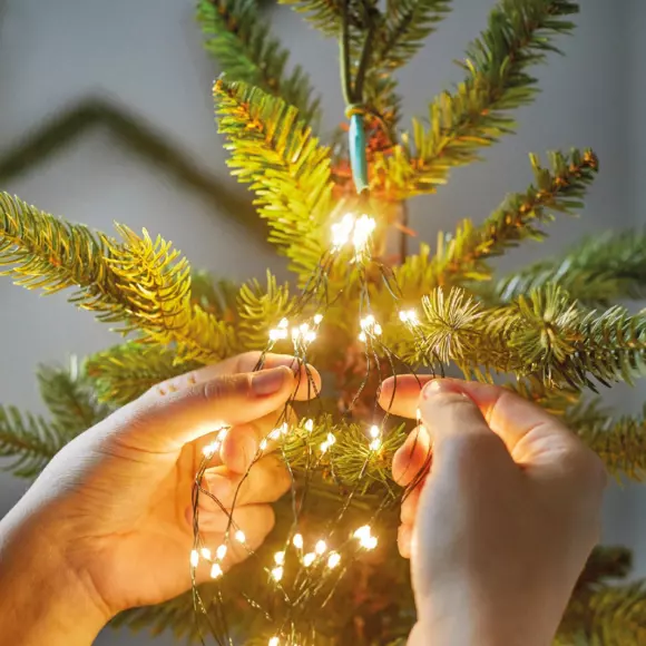 Eminza Rideau Pour Sapin H2 10 M 672 Micro LED Blanc Chaud