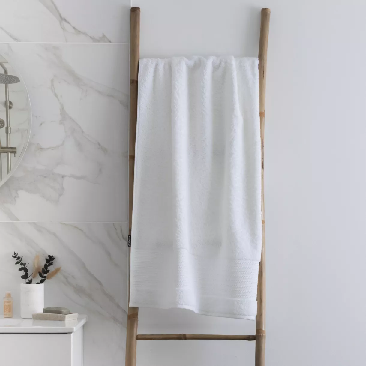 eminza Serviette de bain coton bio (70 x 130 cm) Méline Blanc chantilly