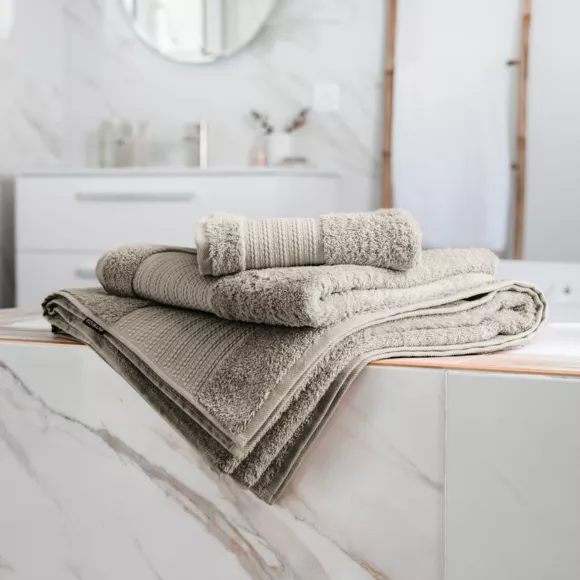 Eminza Serviette De Bain Coton Bio (70 X 130 Cm) Méline Gris Argile