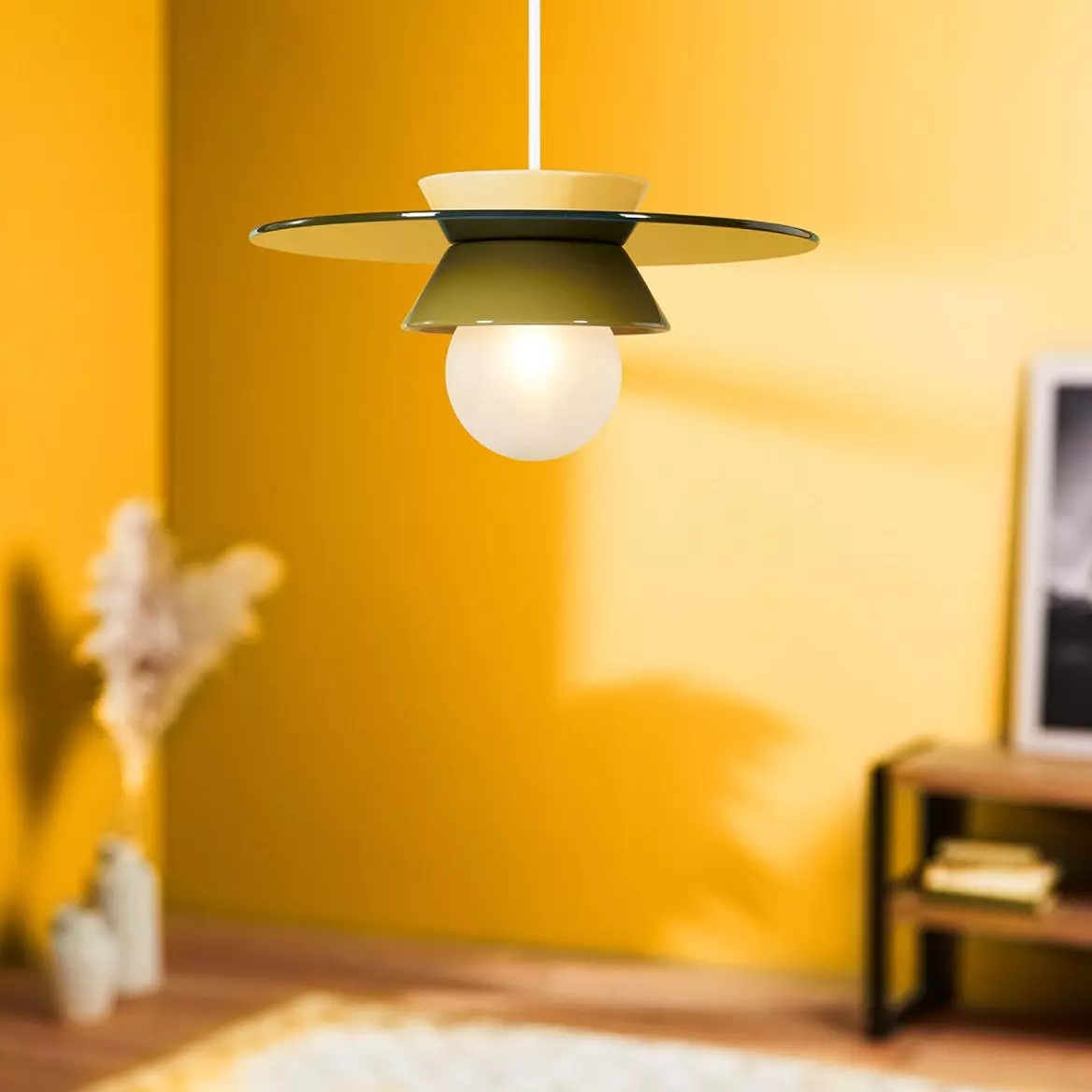 eminza Suspension lumineuse en céramique (D26 cm) Kendama Verte