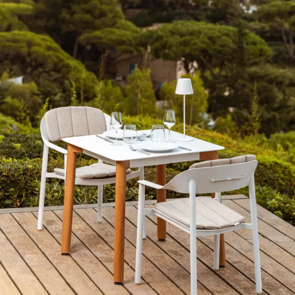Eminza Table De Jardin Carrée En Aluminium 2 Places (76 X 76 Cm) Monte Carlo Blanc