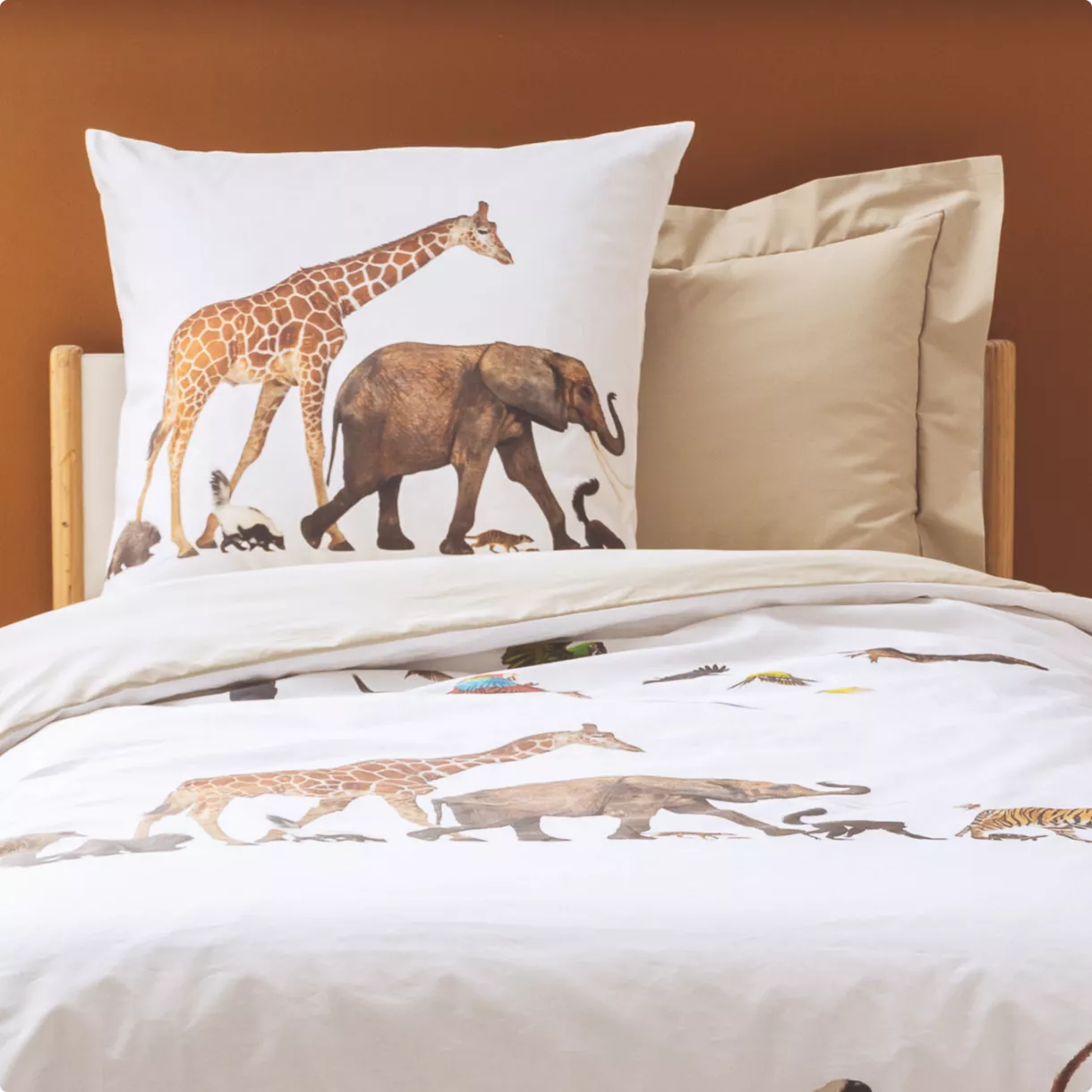 eminza Taie d'oreiller carrée enfant percale de coton ( 65 x 65 cm) Noé Multicolore
