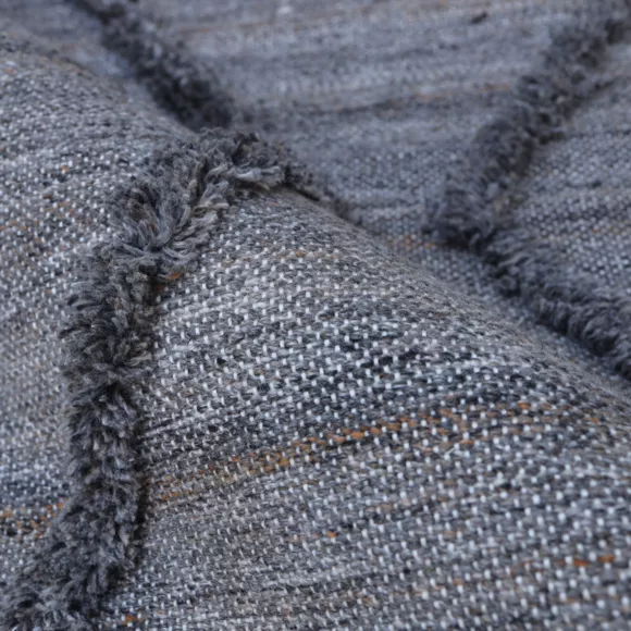 Eminza Tapis De Salon Rectangulaire Matière Recyclée Tuftée (140 X 200 Cm) Noori Gris