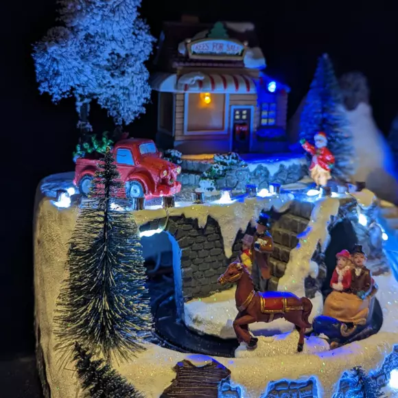 Eminza Vente De Sapin Illuminée Et Musicale à Piles
