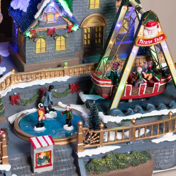 Eminza Village De Noël Lumineux Et Musical Fête Foraine