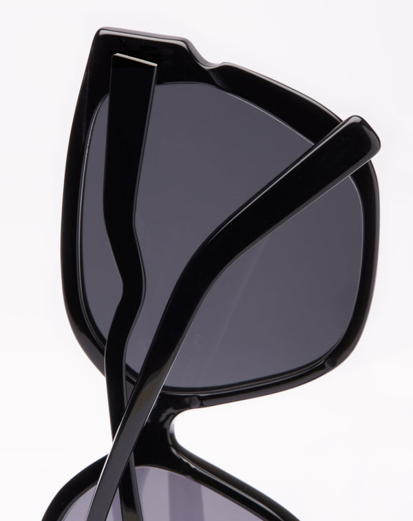 Emmanuelle Khanh Lunettes De Soleil 11820N
