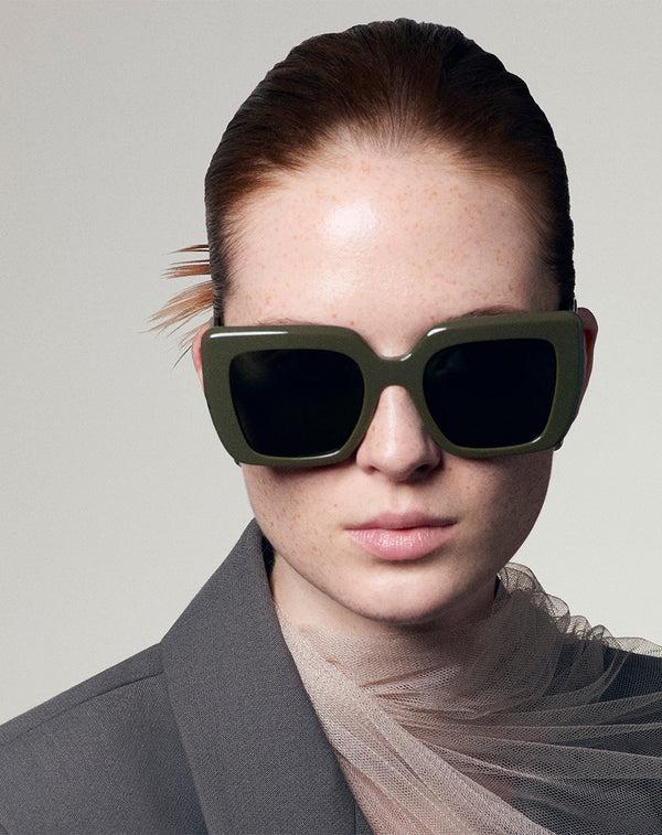 emmanuelle khanh Lunettes de soleil FOXY