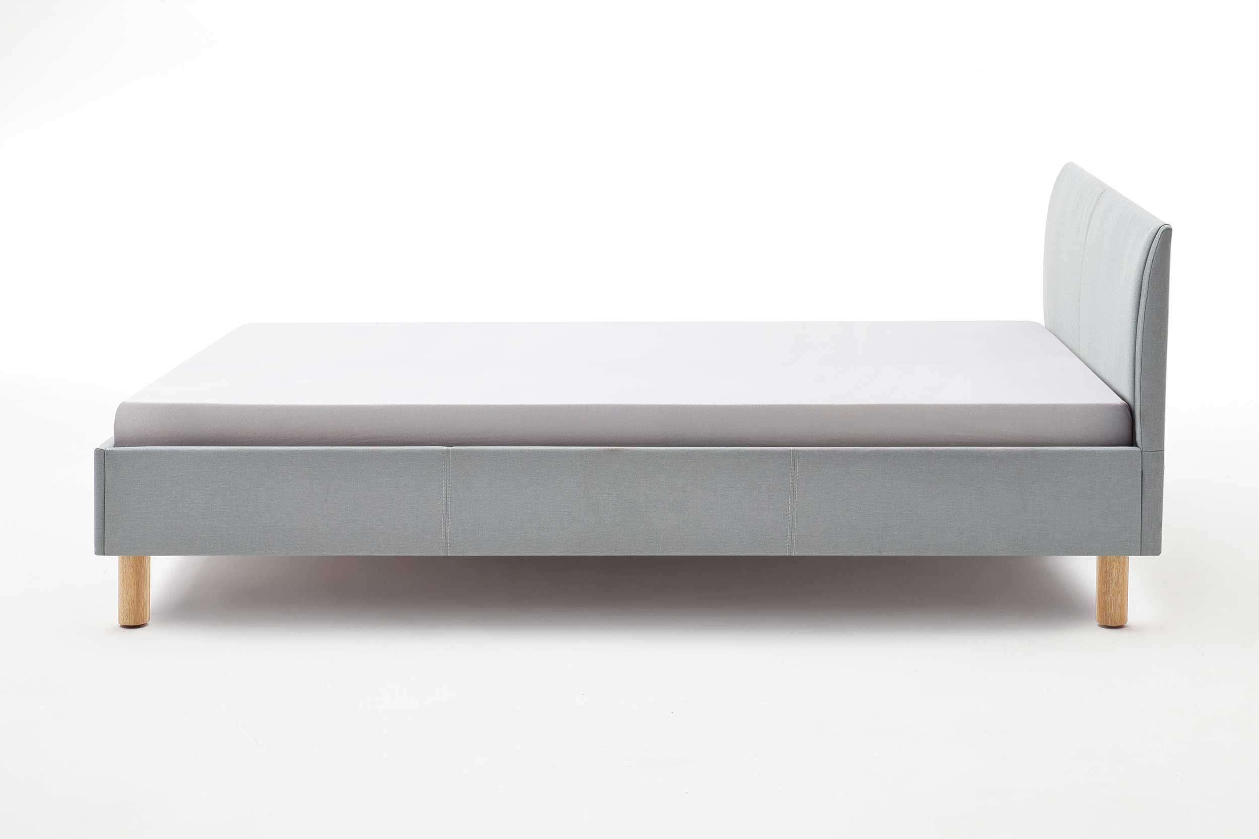 Emob Gestoffeerd Bed Amber 140x200 - Ijsblauw