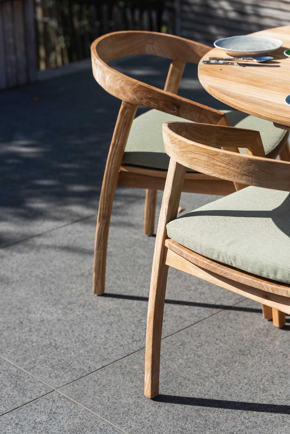 Emob Tuinstoel Makassar