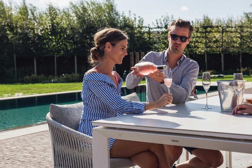 Emob Verlengbare Tuintafel Bettini 180/240 - Wit