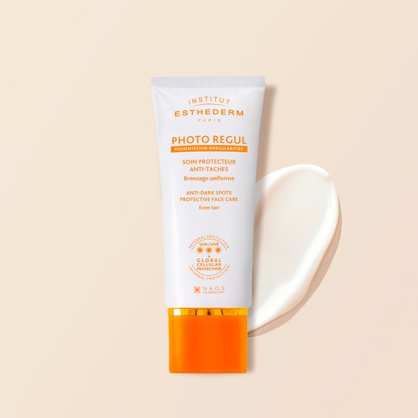 Esthederm SOIN PROTECTEUR UNIFICATEUR - SOLEIL FORT