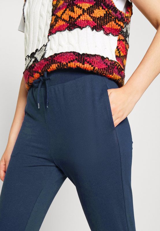 Even&odd Pantalon De Survêtement Even&Odd En Remise