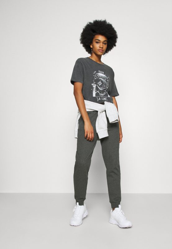 even&odd Regular fit jogger with contrast – Pantalon de survêtement Even&Odd moins cher