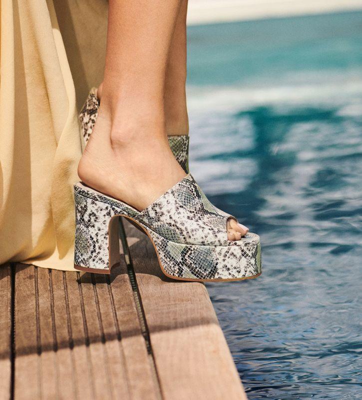 Free Lance Lola 95 Mule à Talon Cuir Métallisé Imprimé Serpent Beige/Jade