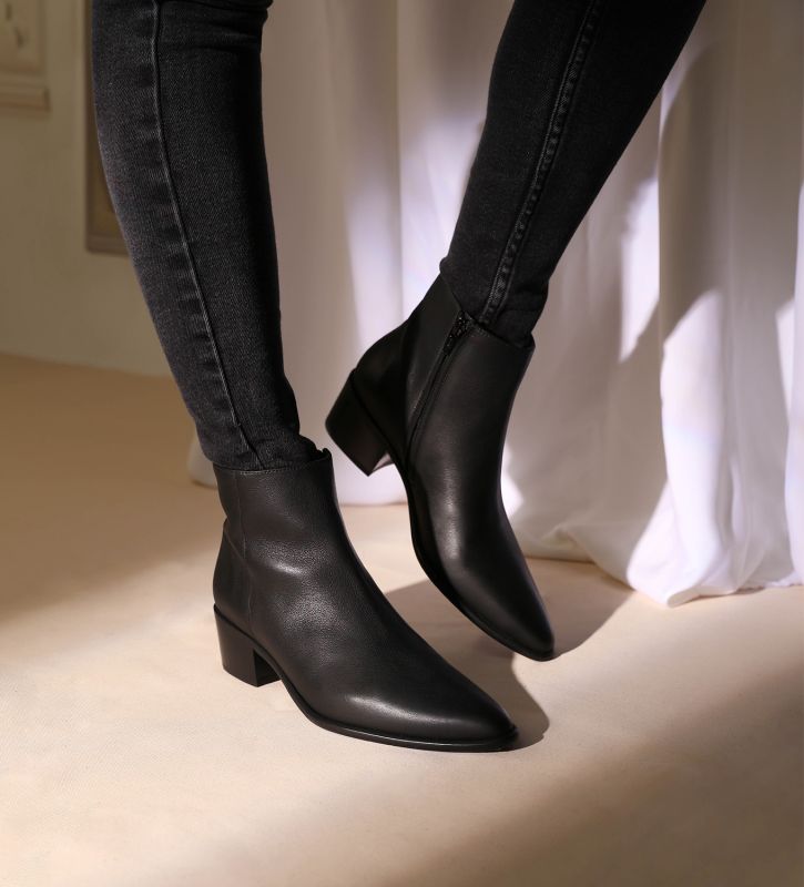 Free Lance Megan 50 Bottine à Talon à Zip Cuir Lisse Noir
