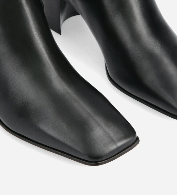 Free Lance Tessa 50 Botte Droite à Talon à Bout Carré Cuir De Veau Lisse Mat Noir