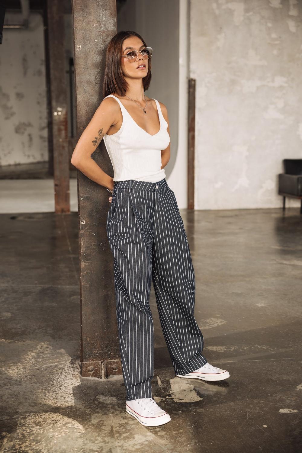 Freeman T. Porter Archy Jeans à Pinces Balloon Femme Navy