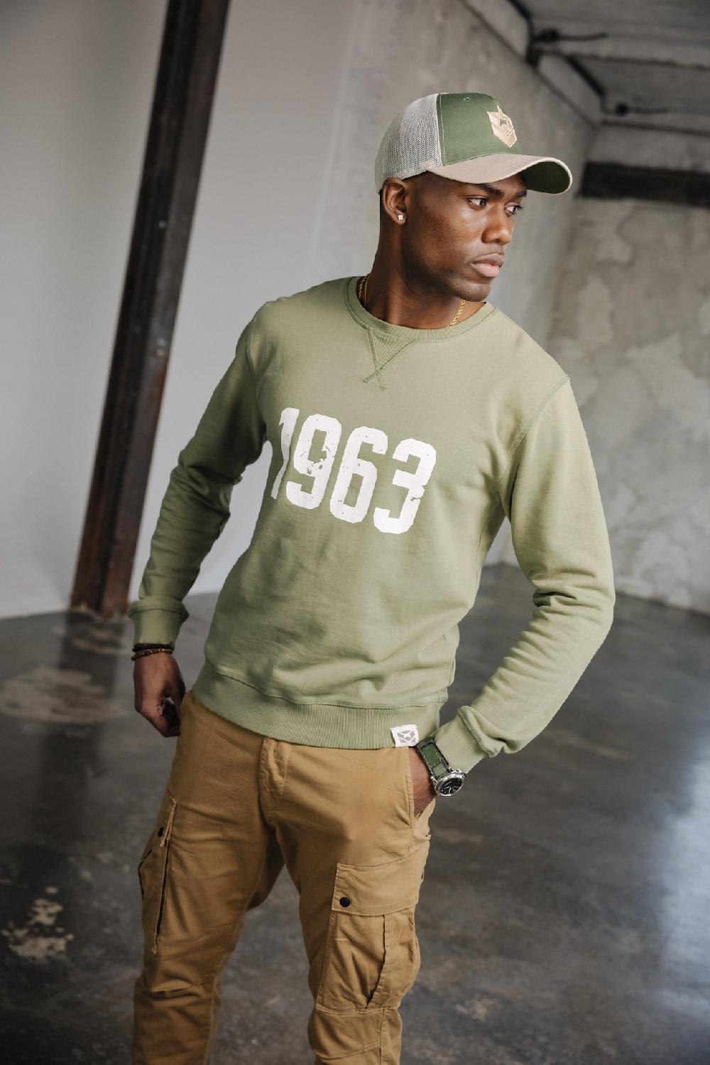 freeman t. porter Baton 1963 Sweat col rond Homme dusty olive