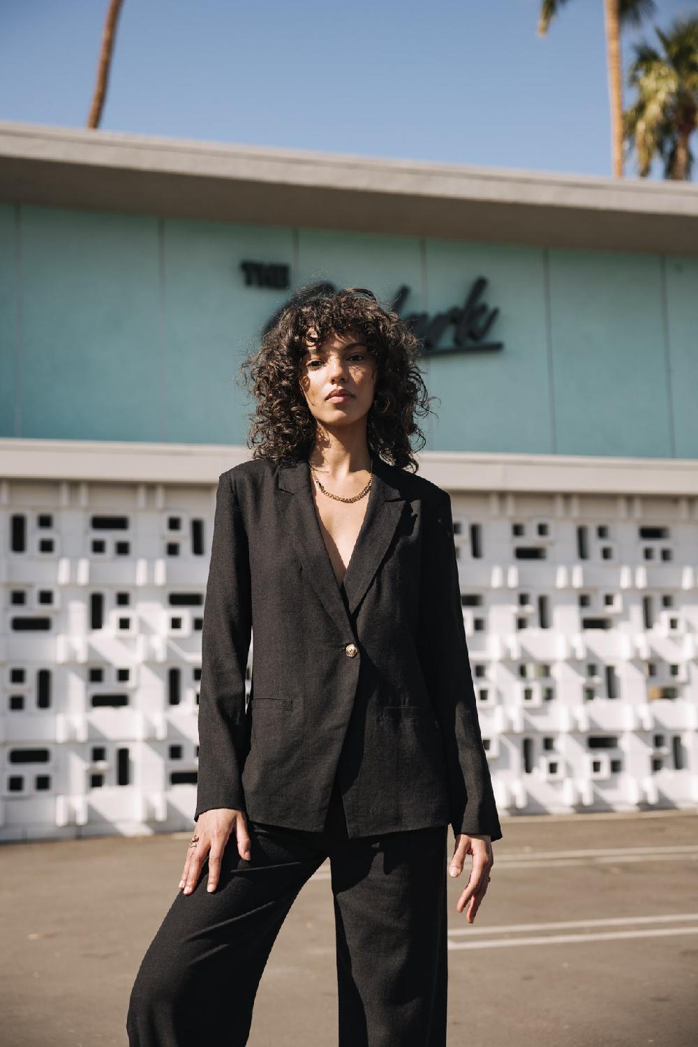 freeman t. porter Bernie Plain Linen Blazer droit en lin Femme black