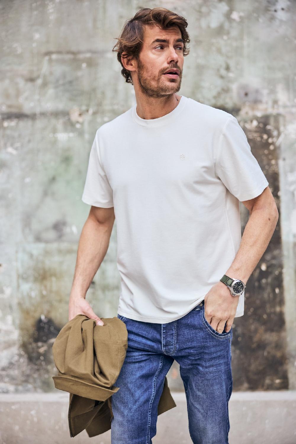 Freeman T. Porter Chuck Frill T-shirt Brodé Homme Off White