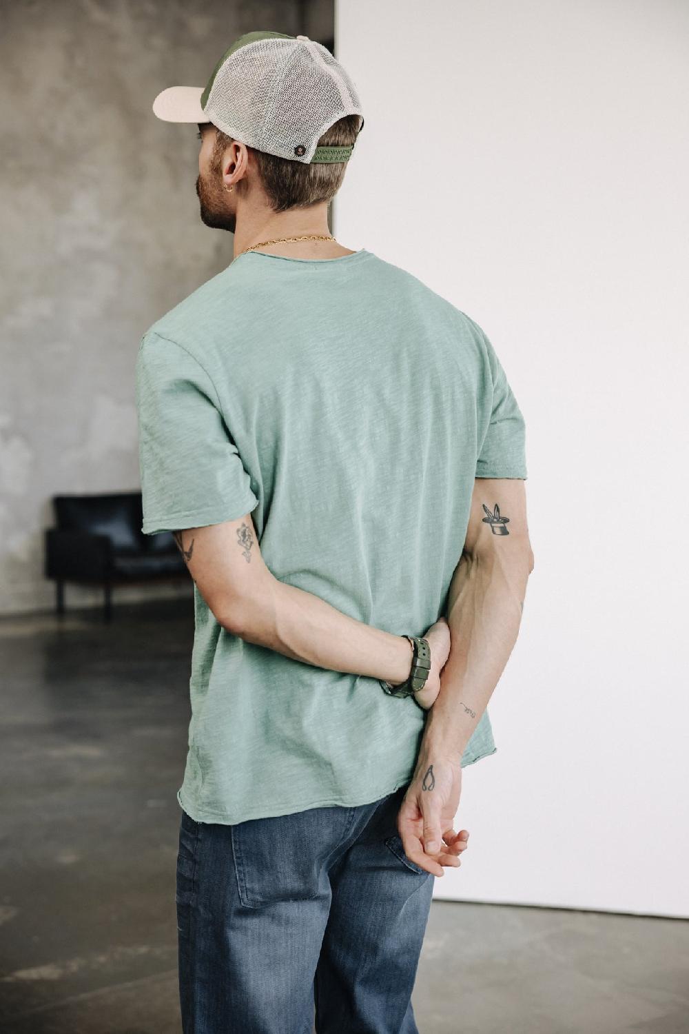 Freeman T. Porter Chuck Kansas T-shirt Brodé Homme Feldspar