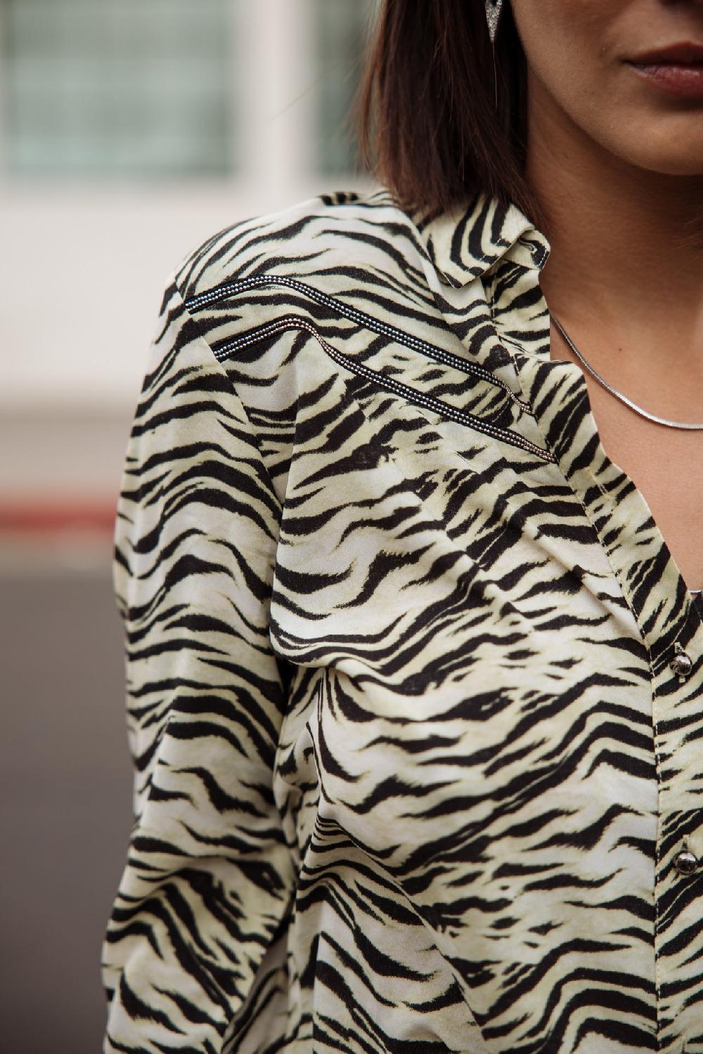 Freeman T. Porter Crizia Green Tiger Chemise Détails Cloutés Femme Original