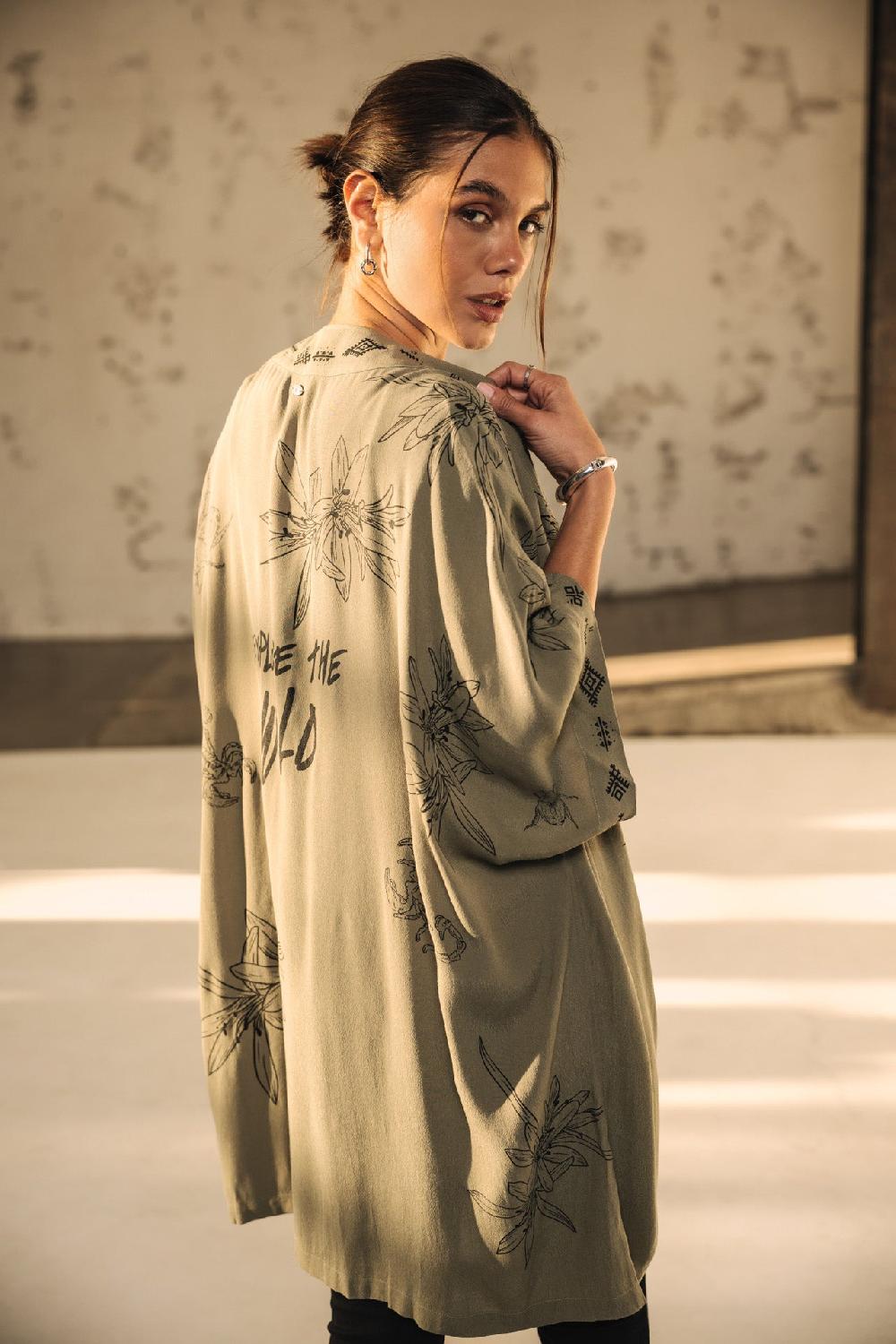 Freeman T. Porter Kanna Sahara Trip Kimono à Motifs Femme Deep Lichen Green
