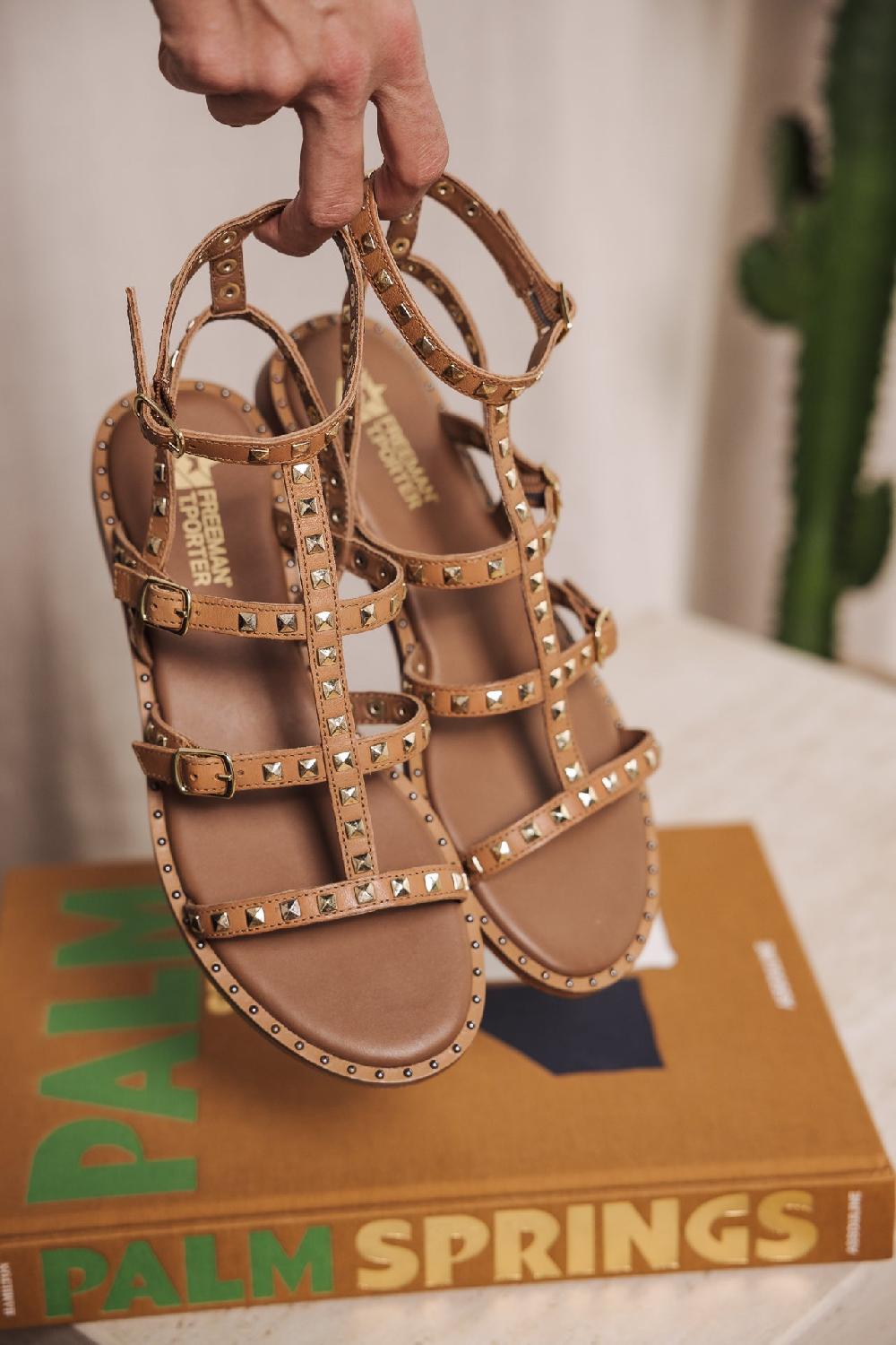 freeman t. porter Pruni Sandales cloutées Femme camel