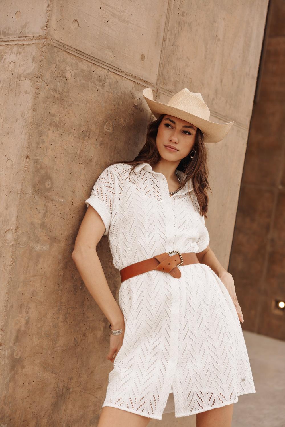 Freeman T. Porter Raffia Leaf Lace Robe Chemise Femme White