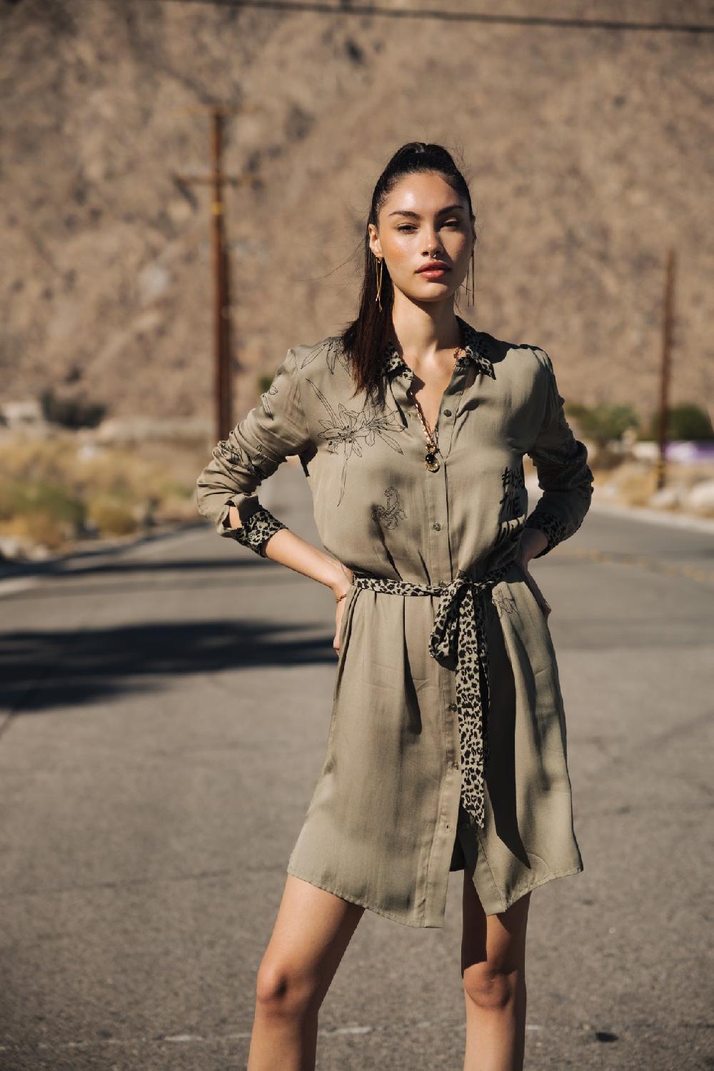 freeman t. porter Ravissa Sahara Trip Robe chemise détails léo Femme deep lichen green