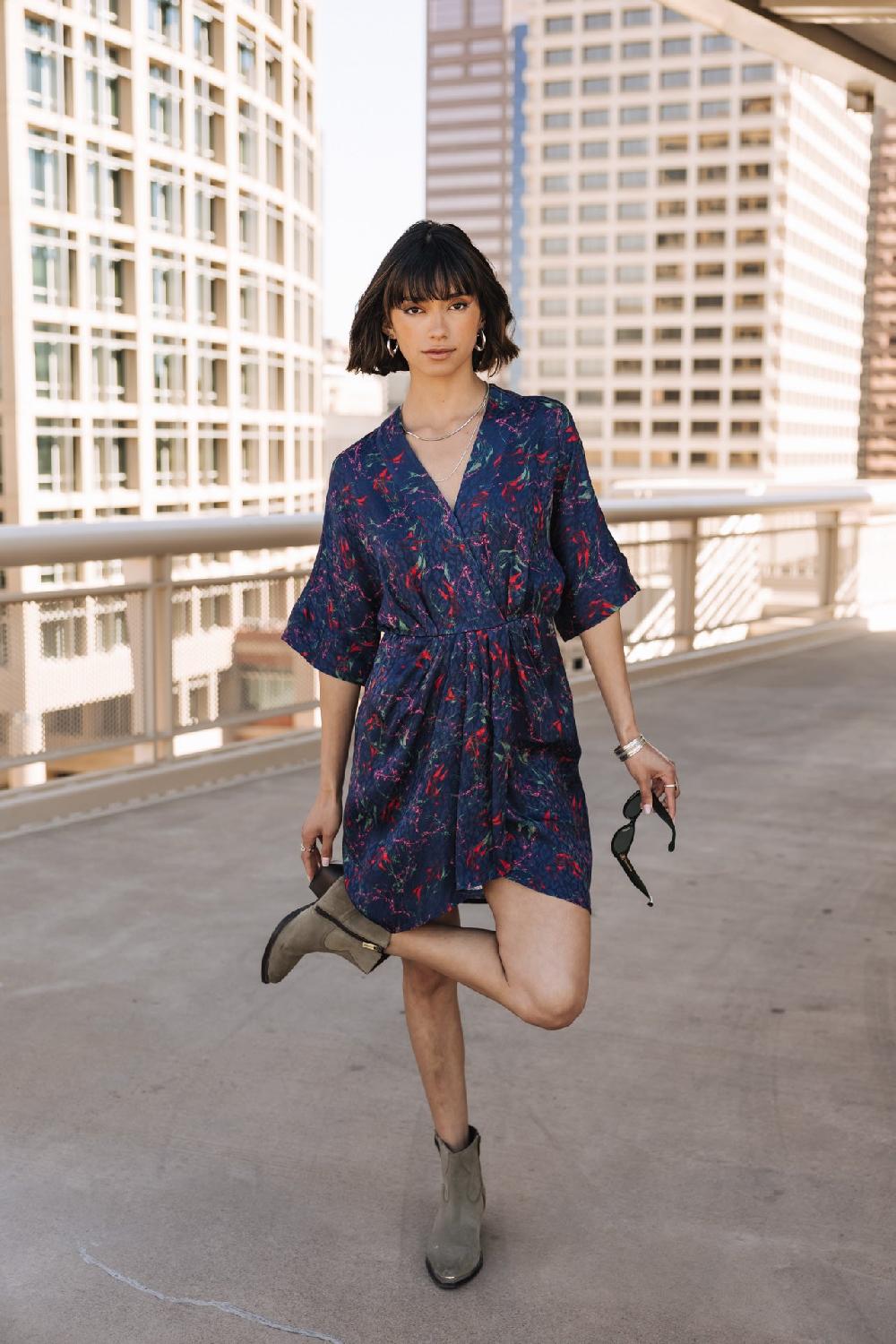 Freeman T. Porter Roza Carpe Koi Robe Kimono Femme Navy