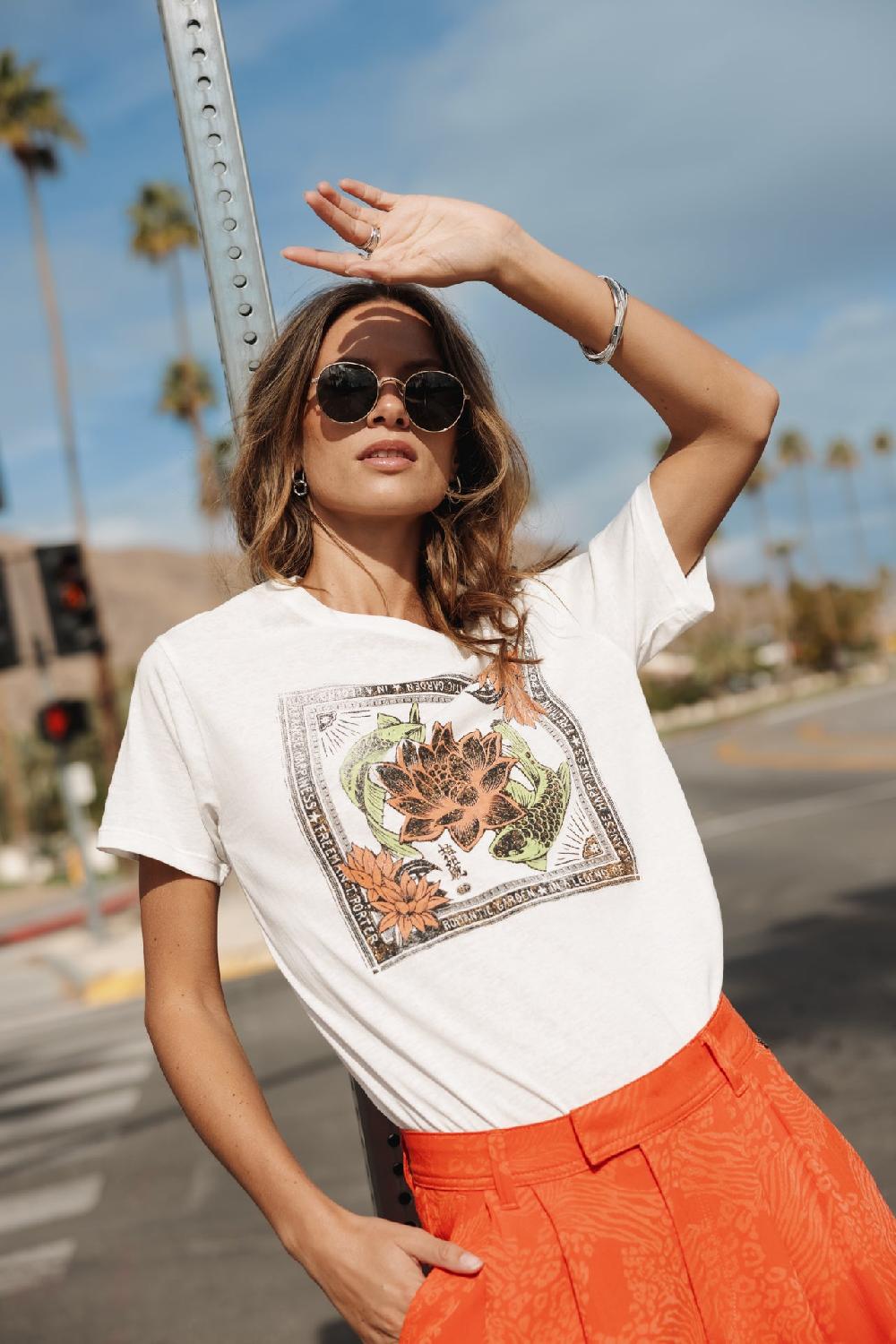 Freeman T. Porter Suria Carpe Koi T-shirt Imprimé Femme Off White