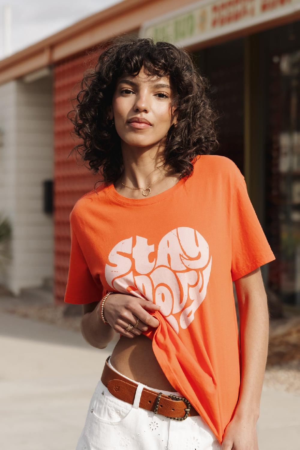 Freeman T. Porter Suria Stay Groovy T-shirt Imprimé Femme Tigerlily