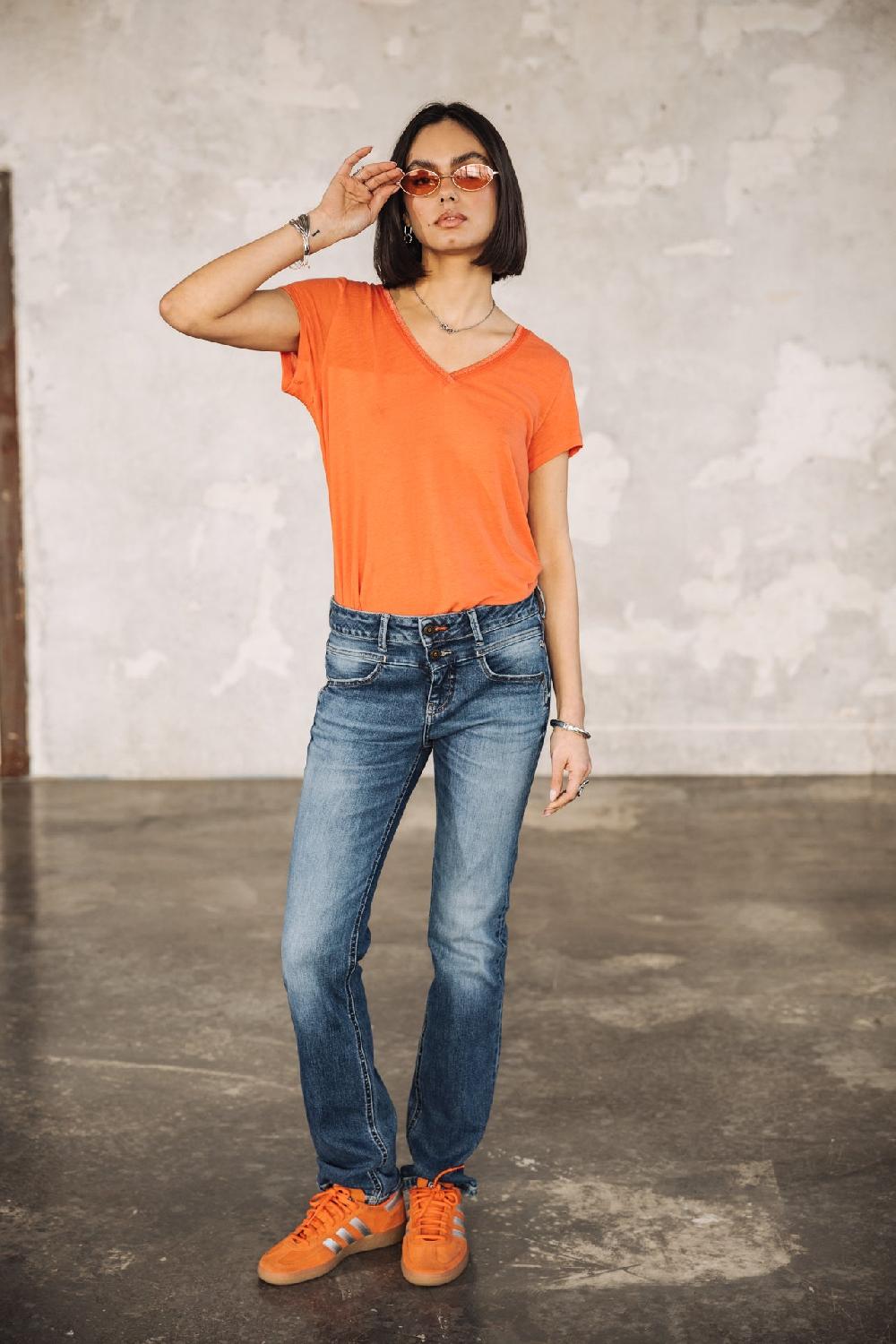 Freeman T. Porter Taile Ribbon T-shirt Col V Femme Coral