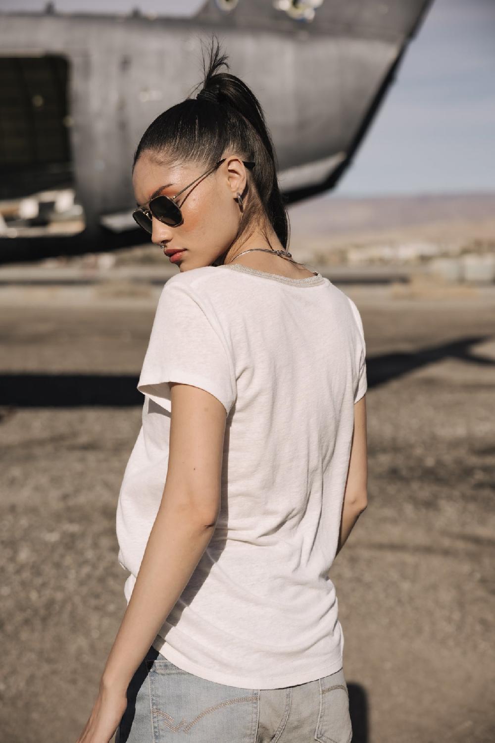 Freeman T. Porter Taile Ribbon T-shirt Col V Femme Silver