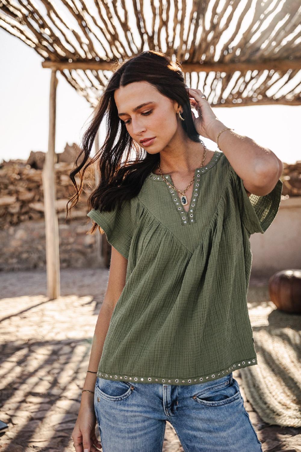 Freeman T. Porter Tillie Plain Color Top Ample Détails Clous Femme Olivine