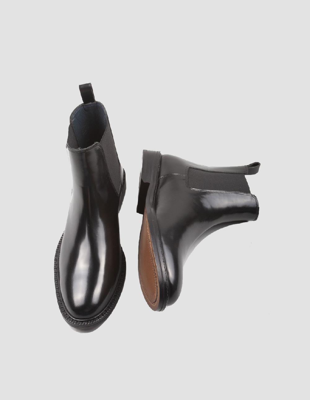 French Trotters 8 83916antho Exku Ft Juliette