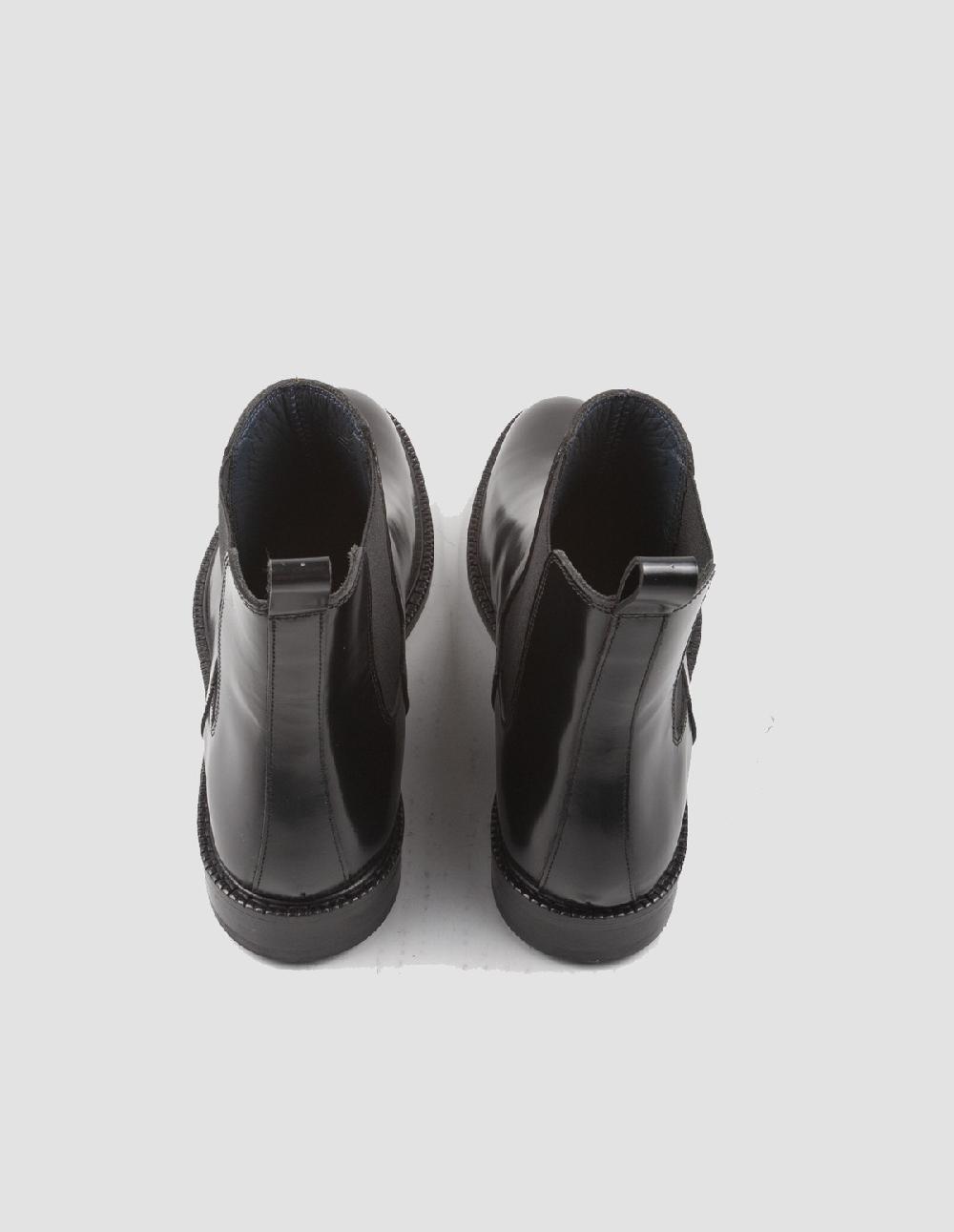 French Trotters 8 83916antho Exku Ft Juliette