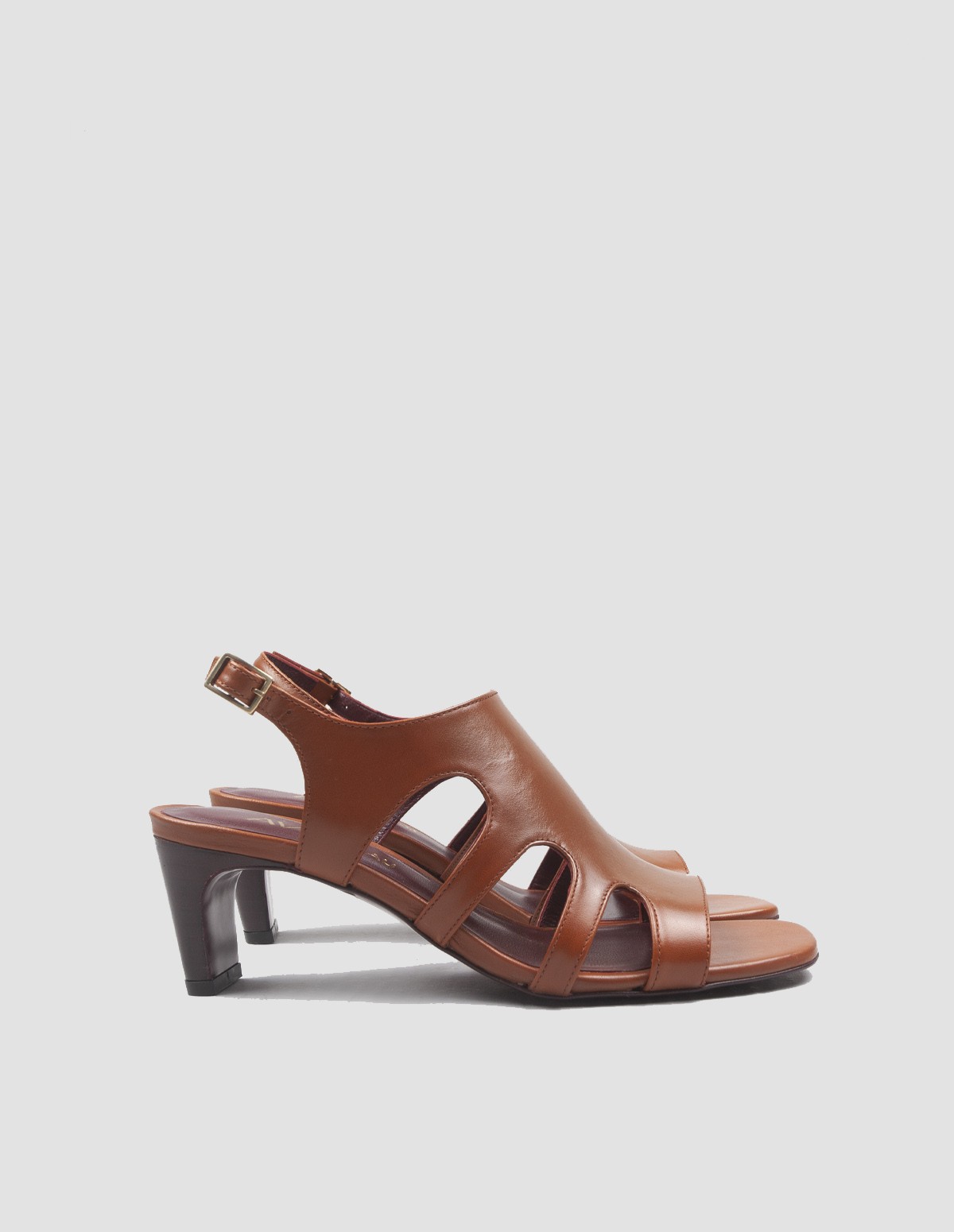 french trotters Ag Monn B Sandales