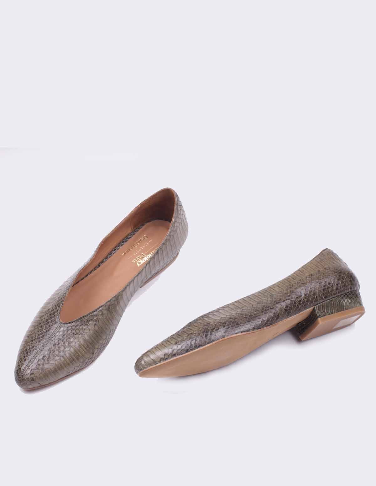 French Trotters Antho Exclu Ft Abbie