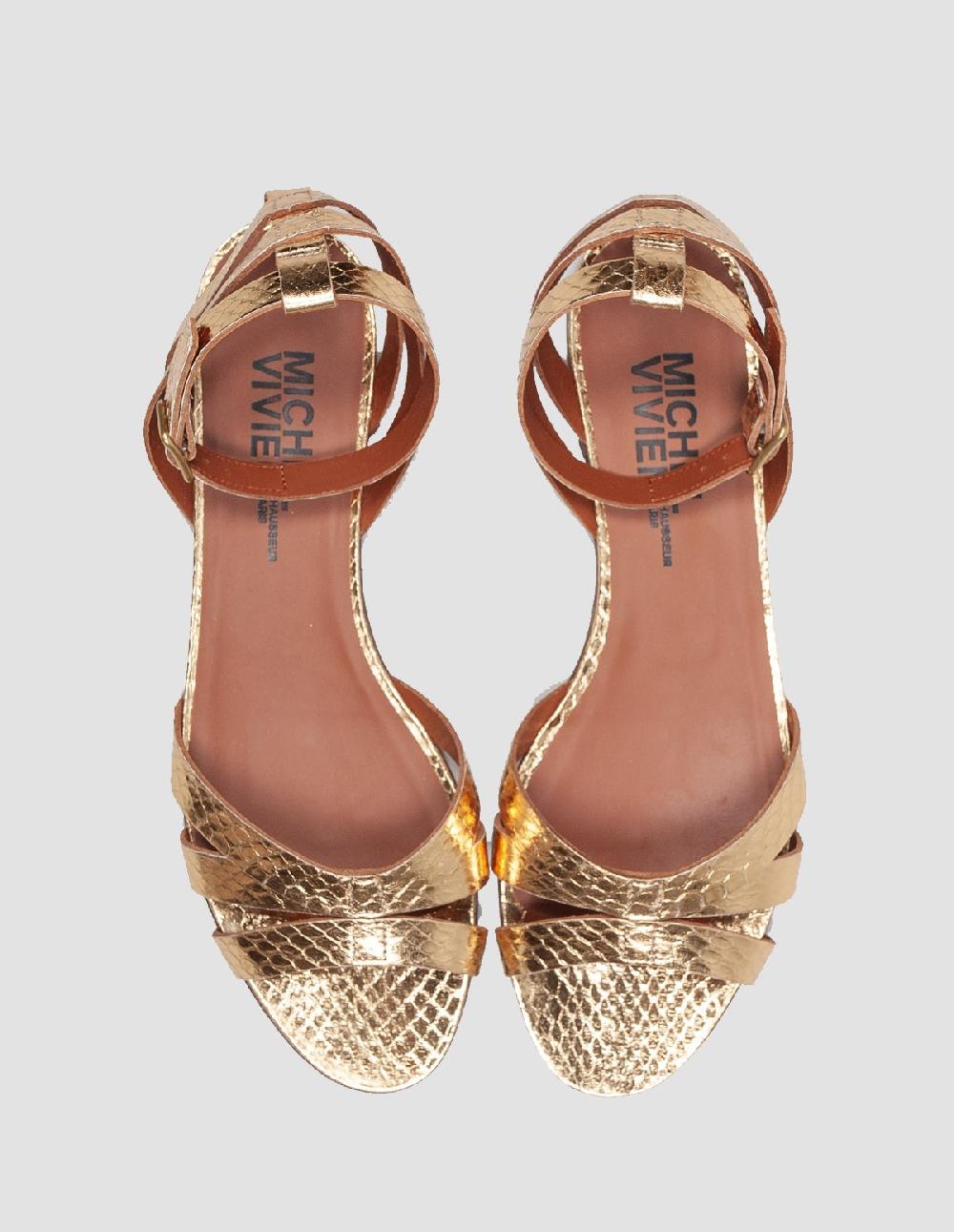 French Trotters Mv Camargue