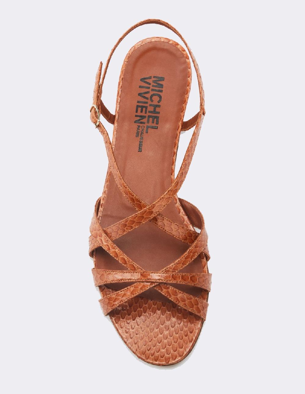 French Trotters Mv Eelke Ss21