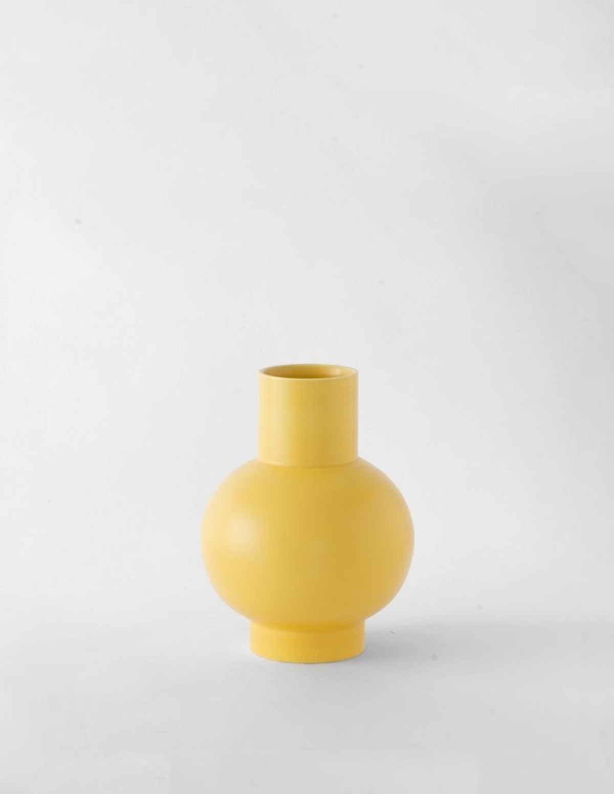 French Trotters Raawii Small Vase