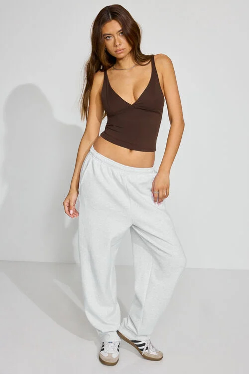 Garage Camisole Sleek à Col Ultra-plongeant