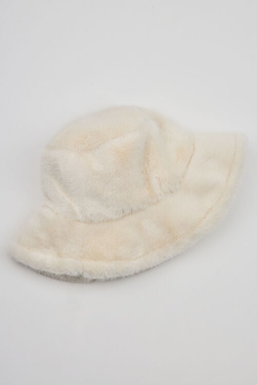 Garage Chapeau De Pêcheur En Fourrure Tout Autour