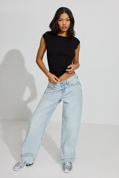 Garage T-shirt à Col Bateau Et à Manches Courtes Estelle