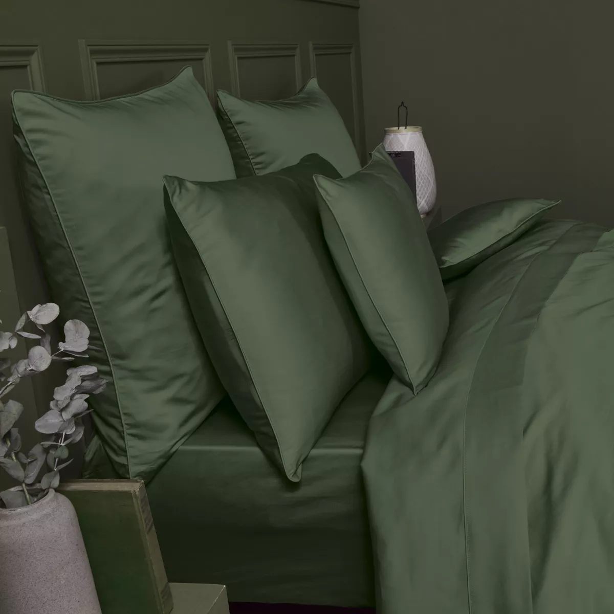 Garnier Thiebaut Drap Housse B30 Satin De Coton 120 Fils/cm² Coloris Vert Sauge Ava Uni Sauge
