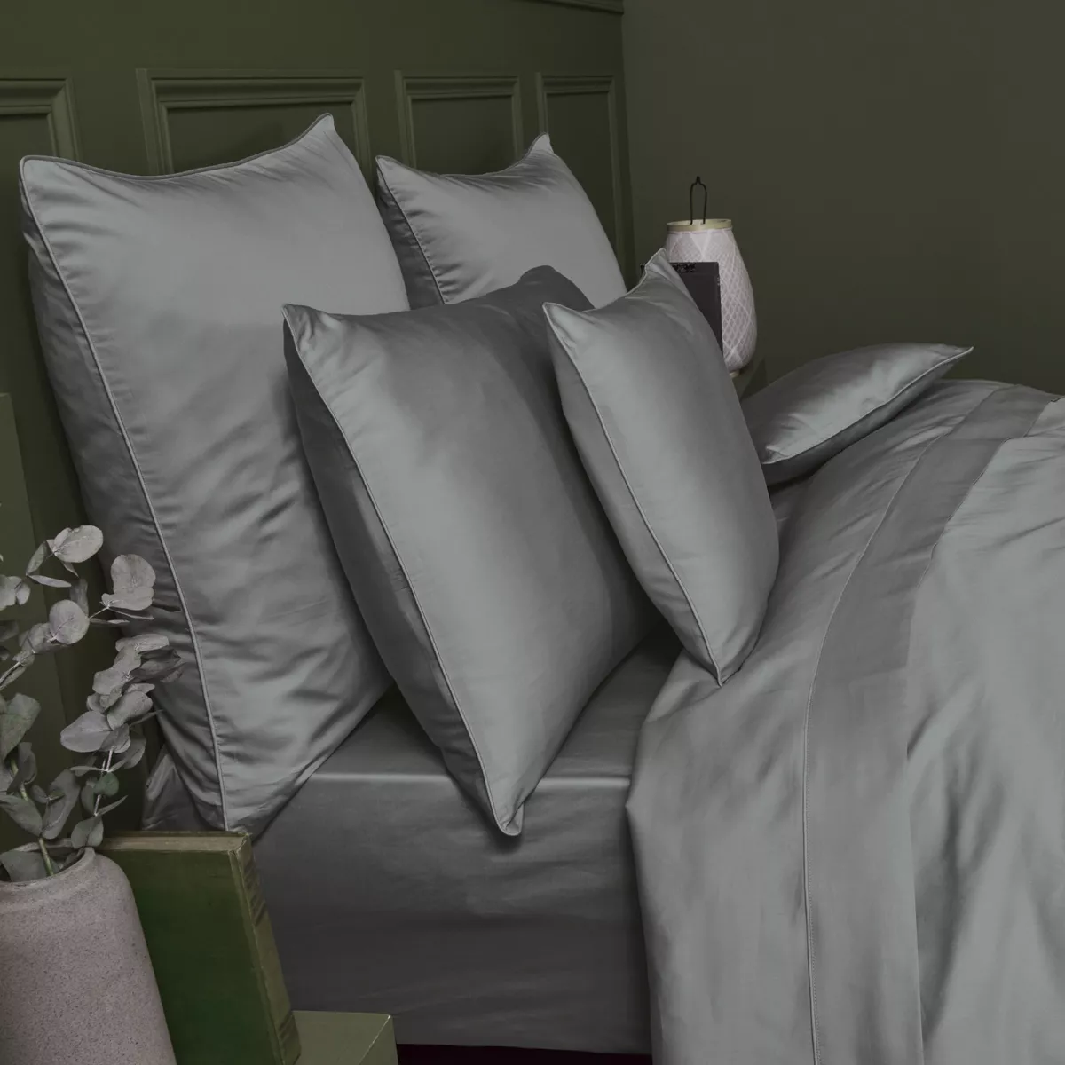 Garnier Thiebaut Drap Housse B30 Satin De Coton 120 Fils/cm² Coloris Gris Souris Ava Uni Souris